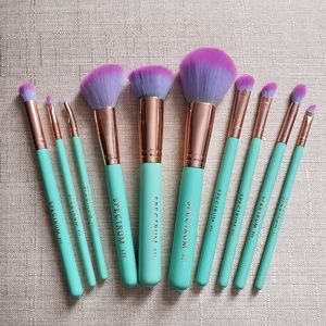10 Spectrum Brushes💚